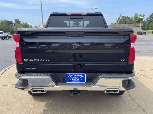 Used 2020 Chevrolet Silverado 1500 LTZ w/ LTZ Premium Package AWD/4WD image 3