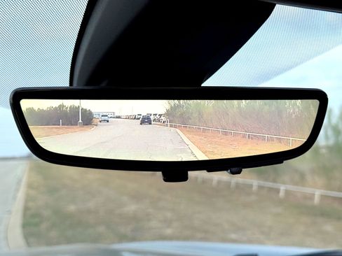 Used 2021 Chevrolet Tahoe High Country w/ Premium Package image 33