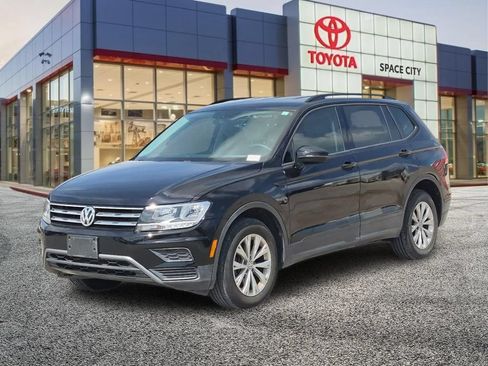 Used 2018 Volkswagen Tiguan S FWD image 1