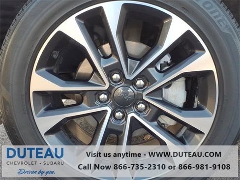 Used 2023 Jeep Grand Cherokee Overland image 4