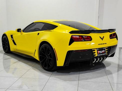 Used 2017 Chevrolet Corvette Grand Sport image 8
