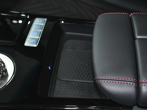 Used 2025 Genesis G80 3.5T Sport AWD/4WD image 53