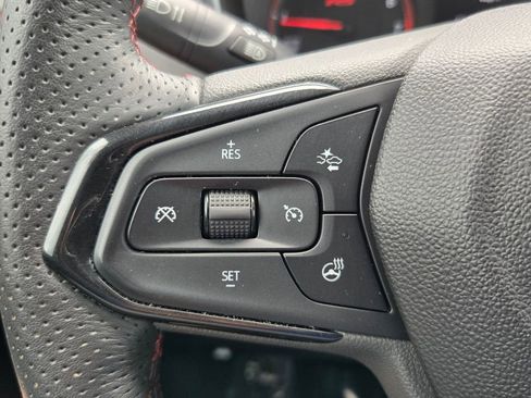 Used 2022 Chevrolet TrailBlazer RS FWD image 24