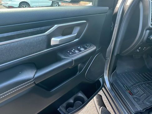 Used 2019 RAM 1500 Big Horn image 12