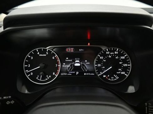 Used 2026 Nissan Rogue SV FWD image 9
