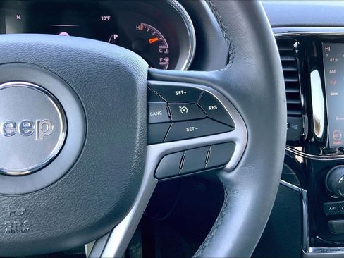 Used 2019 Jeep Grand Cherokee Limited w/ Luxury Group II image 22