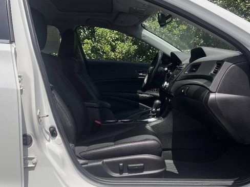Used 2018 Acura ILX FWD image 18