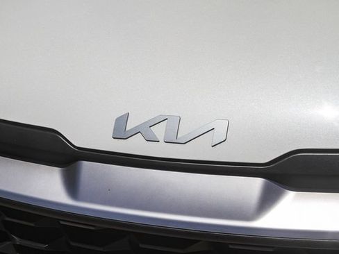Certified 2023 Kia Sportage LX AWD/4WD image 7
