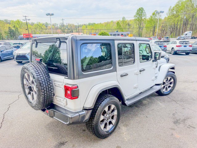 Used 2019 Jeep Wrangler Unlimited Sahara AWD/4WD image 4