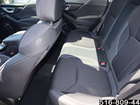 Used 2023 Subaru Forester Premium AWD/4WD image 17