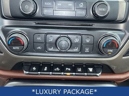 Used 2018 Chevrolet Silverado 3500 High Country w/ Duramax Plus Package image 15