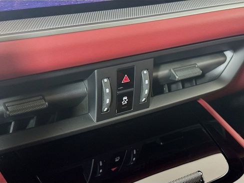 New 2026 Porsche Cayenne image 18