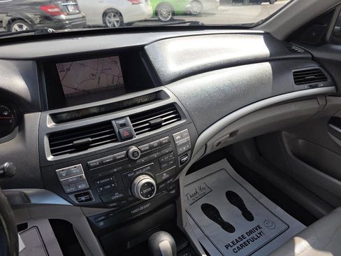 Used 2010 Honda Accord EX-L image 24