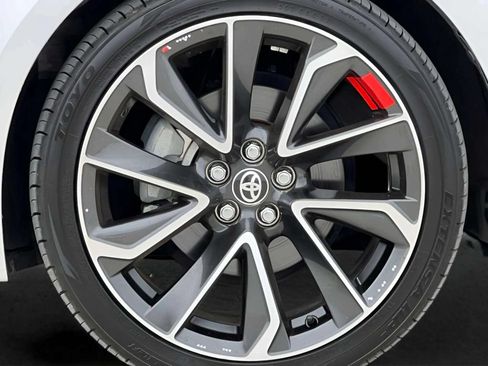Used 2021 Toyota Corolla XSE FWD image 37