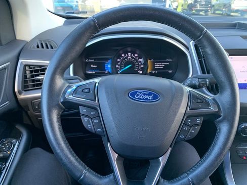 Used 2020 Ford Edge SEL w/ Cold Weather Package AWD/4WD image 12