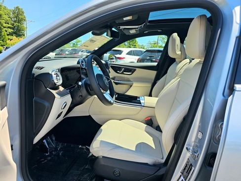 New 2026 Mercedes-Benz GLC 300 4MATIC image 16
