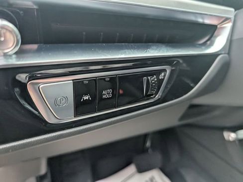 New 2026 Cadillac Lyriq Signature Luxury image 16