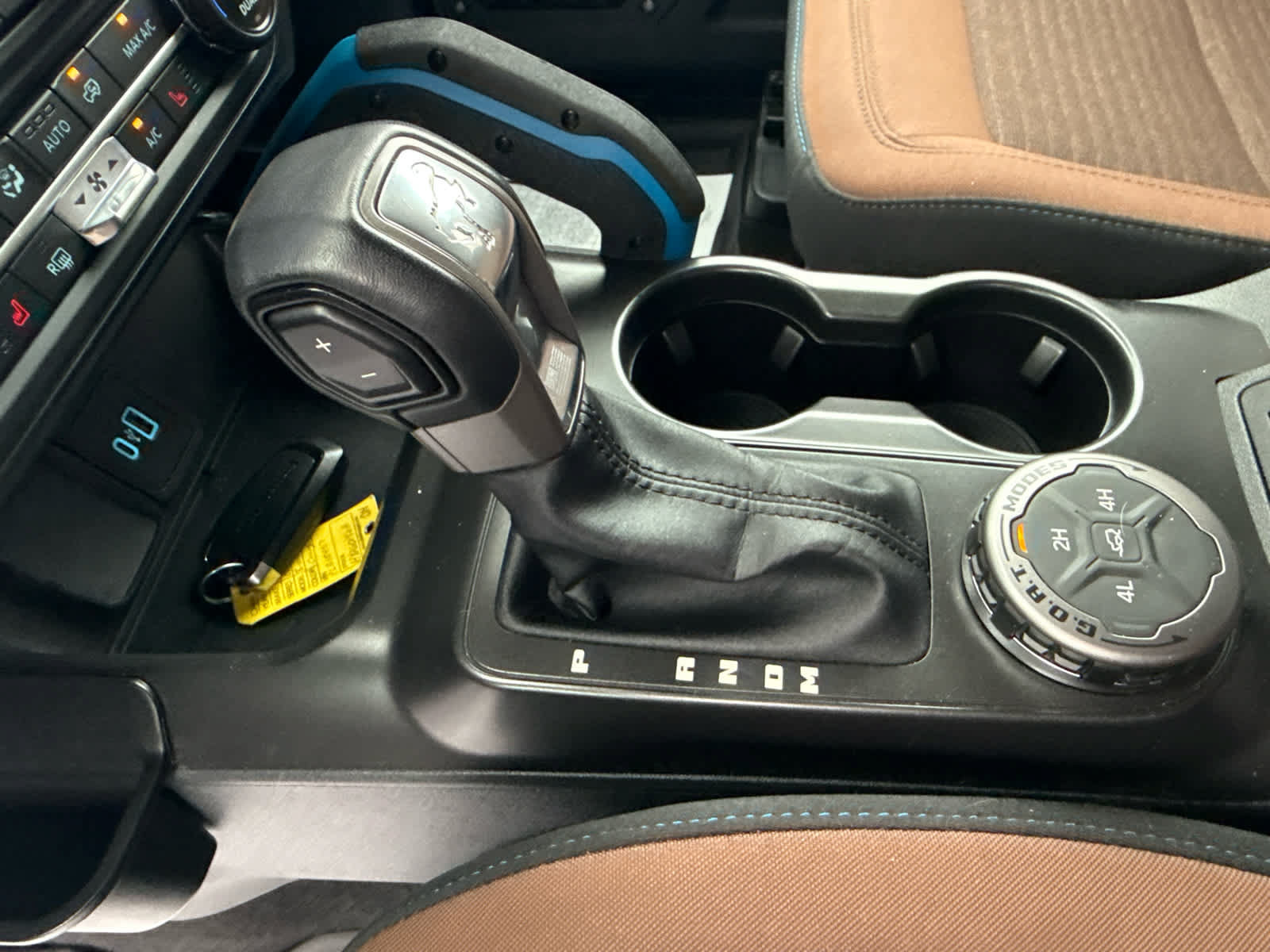 Used 2023 Ford Bronco Outer Banks AWD/4WD image 18
