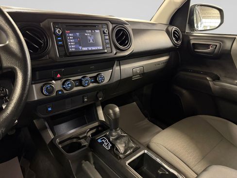 Used 2019 Toyota Tacoma SR w/ SR Convenience Package AWD/4WD image 21