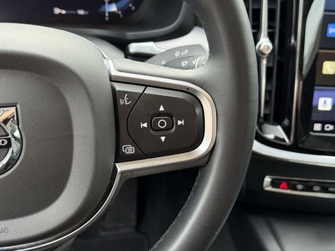 Used 2024 Volvo S60 B5 Core image 21