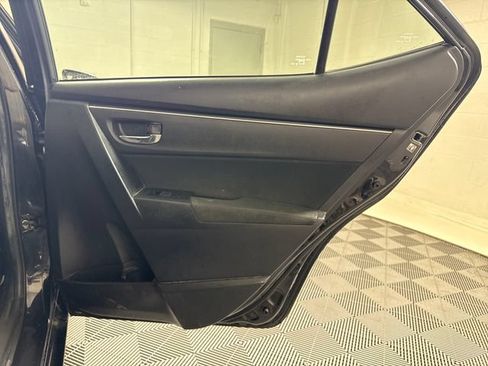 Used 2019 Toyota Corolla LE FWD image 14