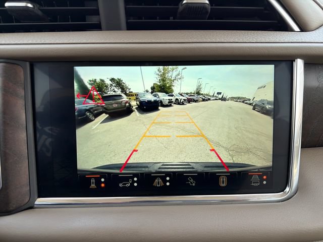 Used 2023 GMC Yukon Denali w/ Denali Reserve Package AWD/4WD image 13
