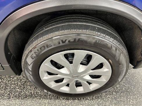 Used 2019 Nissan Rogue S image 33