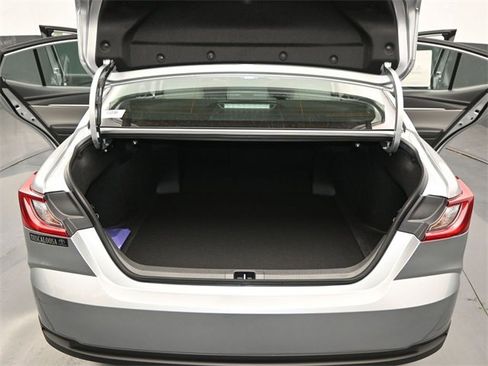 New 2026 Toyota Camry LE image 12