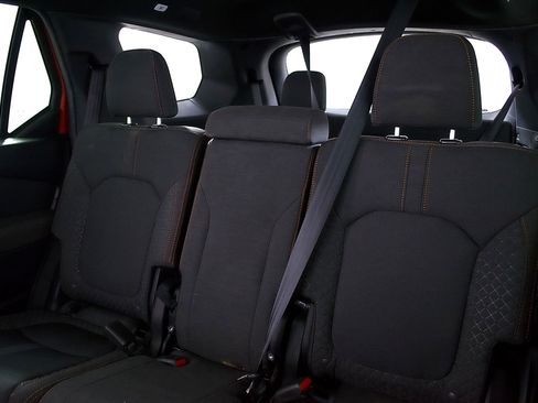 Used 2024 Honda Pilot Sport image 16