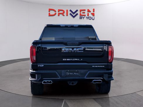 Used 2022 GMC Sierra 1500 Denali Ultimate AWD/4WD image 4