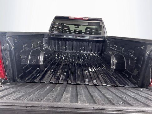 Used 2024 Chevrolet Silverado 1500 LT AWD/4WD image 18