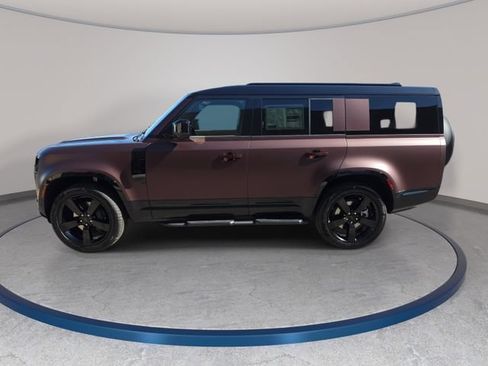 New 2026 Land Rover Defender 130 X-Dynamic SE AWD/4WD image 8