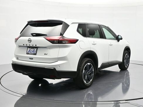 Certified 2024 Nissan Rogue SV image 6