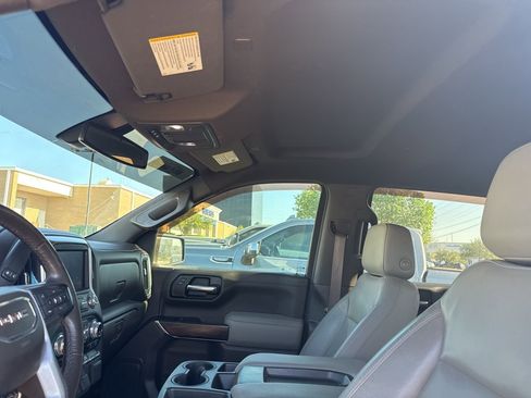 Used 2020 GMC Sierra 1500 SLT image 8