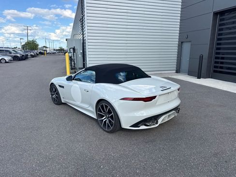 Used 2024 Jaguar F-TYPE R AWD/4WD image 3