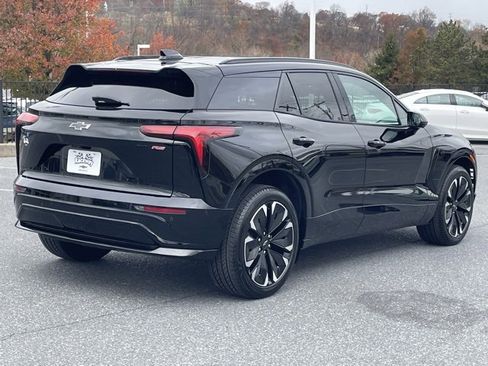 Certified 2024 Chevrolet Blazer EV RS image 14