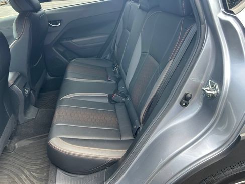 Used 2024 Subaru Crosstrek 2.5i Limited AWD/4WD image 18
