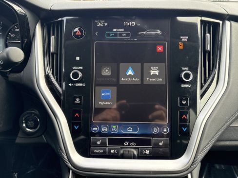 Certified 2025 Subaru Outback Premium w/ Popular Package #1A image 26