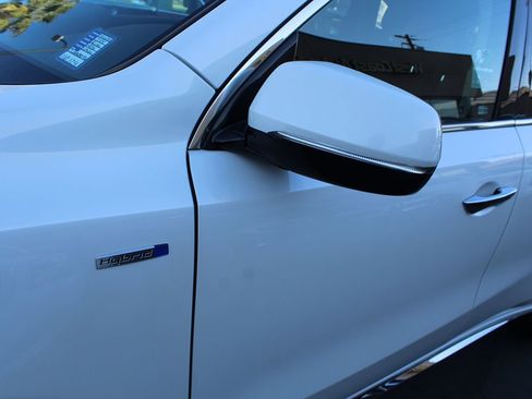 Used 2018 Acura MDX Sport Hybrid w/ Technology Pkg image 11