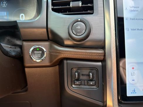 Used 2024 Ford Expedition King Ranch AWD/4WD image 39