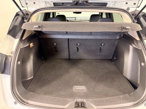 Used 2022 Buick Encore GX Select AWD/4WD image 10