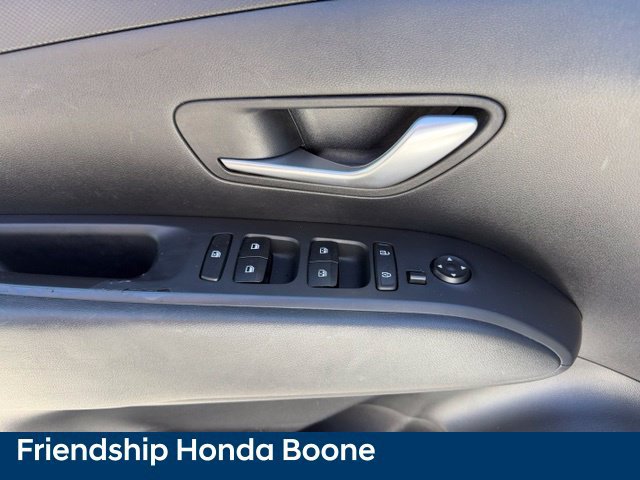 Used 2022 Hyundai Santa Cruz SEL w/ Activity Package FWD image 14