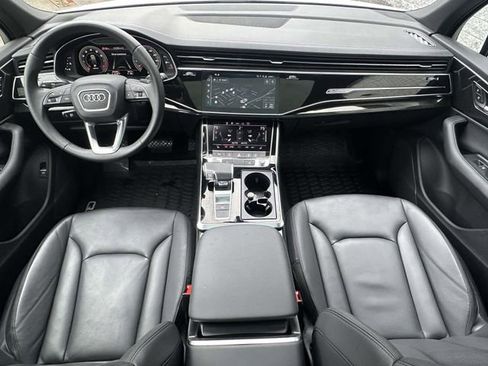 Used 2023 Audi Q7 2.0T Premium w/ Convenience Package image 16