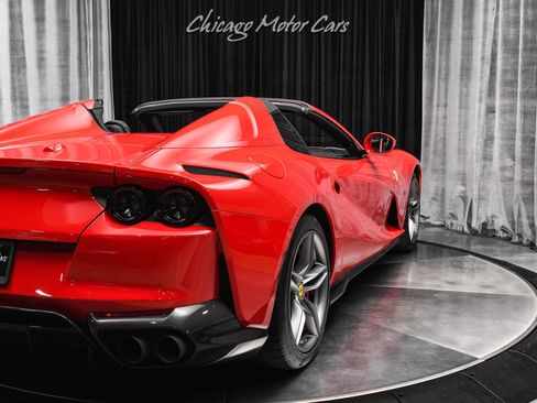 Used 2021 Ferrari 812 GTS image 45