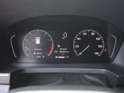 Used 2023 Honda Pilot TrailSport image 25