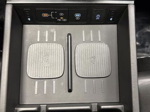 Used 2024 Hyundai Santa Fe Calligraphy image 40