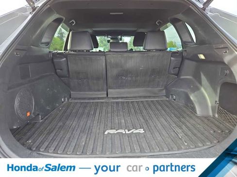 Used 2022 Toyota RAV4 XSE image 19