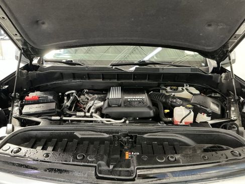 Used 2023 Chevrolet Silverado 1500 High Country image 34