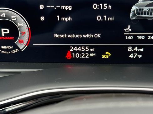 Used 2023 Audi Q8 Premium Plus w/ Premium Plus Package AWD/4WD image 21