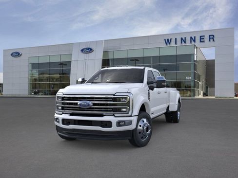 New 2026 Ford F450 Platinum w/ Platinum Plus Package image 2
